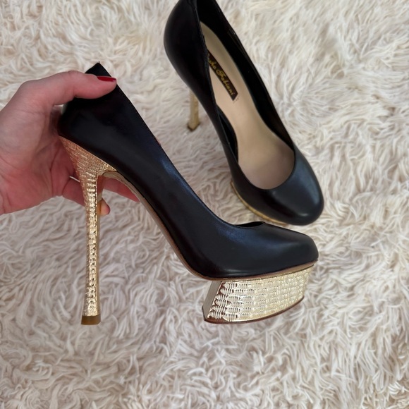 Sasha Fabiani made in Italy black gold leather platform heel SZ 35 round toe - Picture 1 of 12